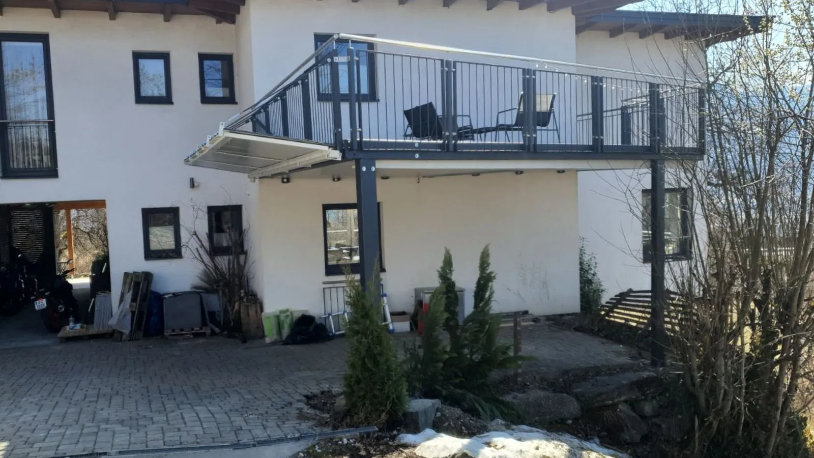 Nadstreški